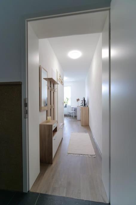 Preiswertes Modernes Gaestezimmer In Aue Bad-Schlema Buitenkant foto